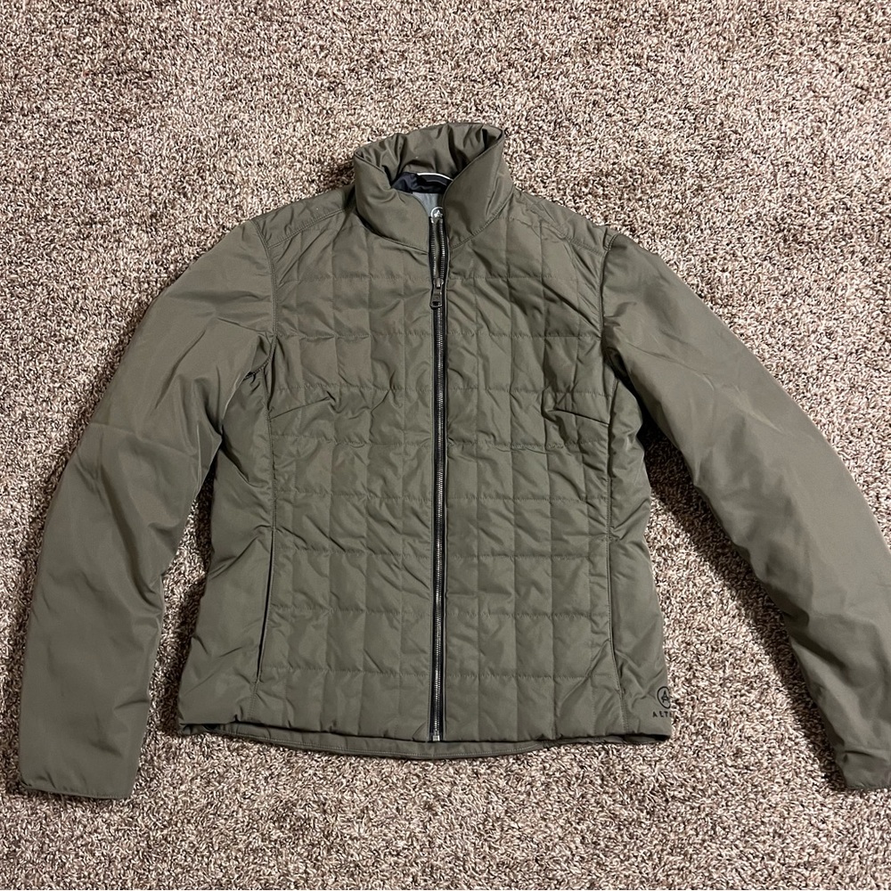 NWT Aether Alta Quilted Jacket Discovery Green Size Medium/3